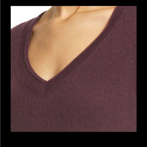 Halogen V neck 100% cashmere sweater size XS burgundy, NWT - Picture 4 of 11